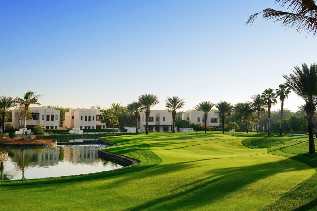 Godrej Golf Link Villas