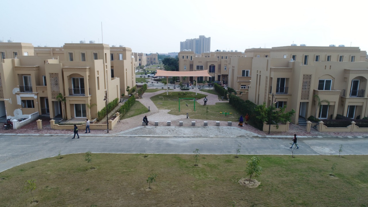 Shalimar-garden-bay-1 Shalimar-garden-bay