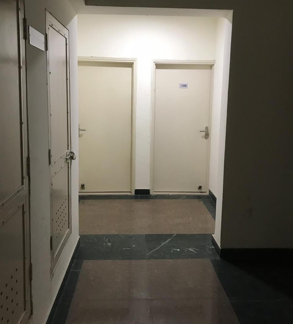 1604652604-PHOTO-1-3