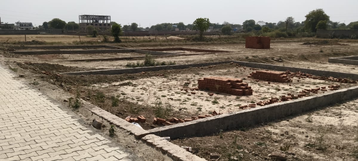 Sai-Kunj-Dankaur-Plots-4-2 Plots